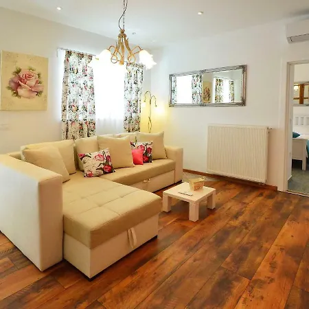 Nyaraló Olea By Interhome *